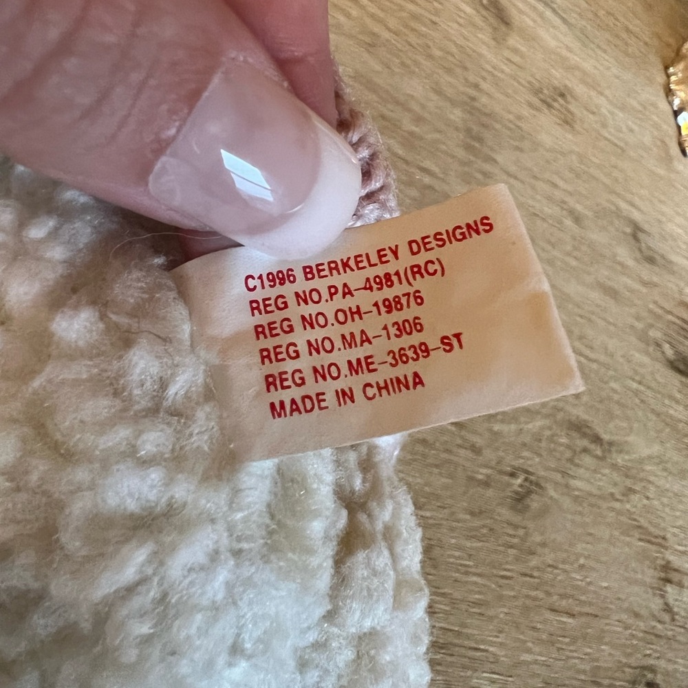 NEW Vintage 1996 Berkeley Designs Teddy Bear I LOVE MOM Sweater - Collectible - Picture 6 of 6
